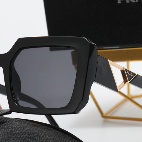 4 color Simple Hollow Triangular Letter Polarized Sunglasses