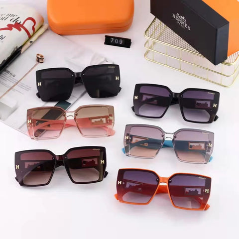 6 Colors Fashion Full Frame Letter Sunglasses