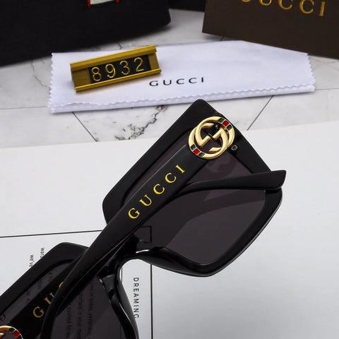 4 Color Letters Full Frame Square Sunglasses